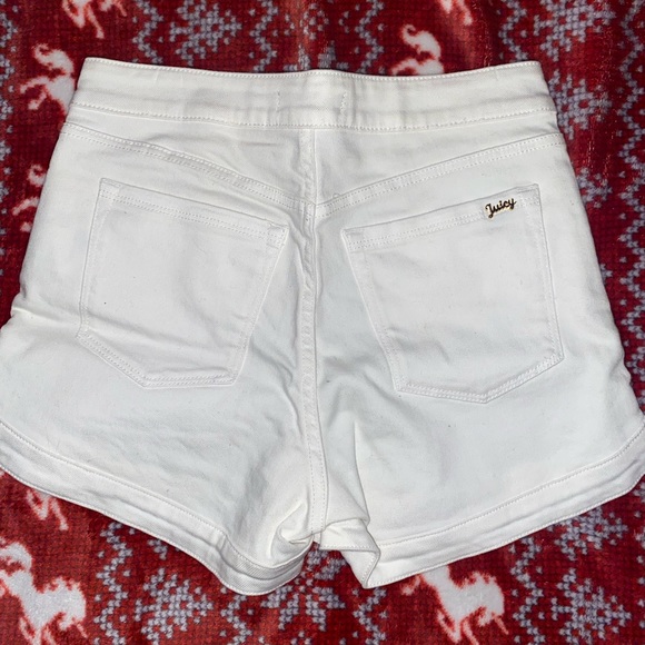 Juicy Couture shorts - Picture 2 of 3